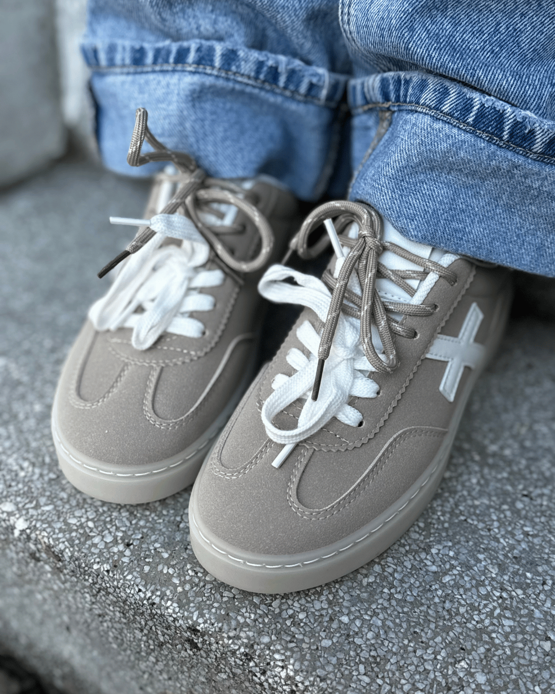 82